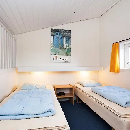 Lxxiii Apartment
